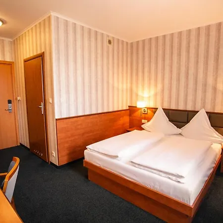 酒店 巴斯洛弗罗茨瓦夫高级酒店 3*