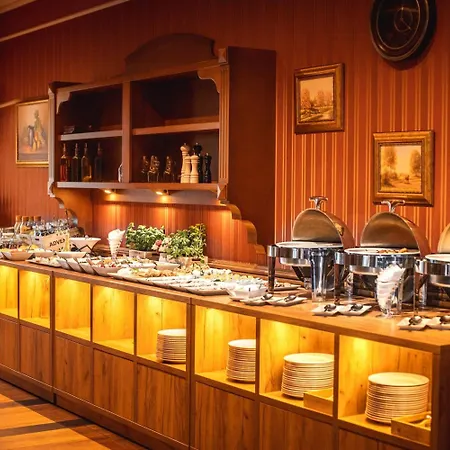 巴斯洛弗罗茨瓦夫高级酒店 3*