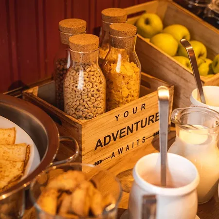 巴斯洛弗罗茨瓦夫高级酒店 酒店