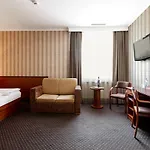 Premium Bacero Hotel 3*