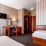 Premium Bacero Hotel 3*