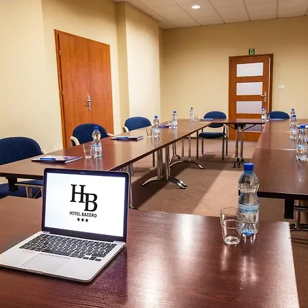 Premium Bacero Hotel