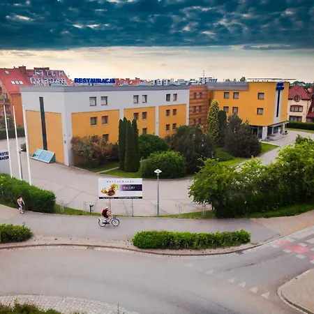 Hotel Premium Bacero 3*