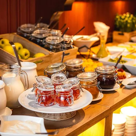 Premium Bacero Vratislav