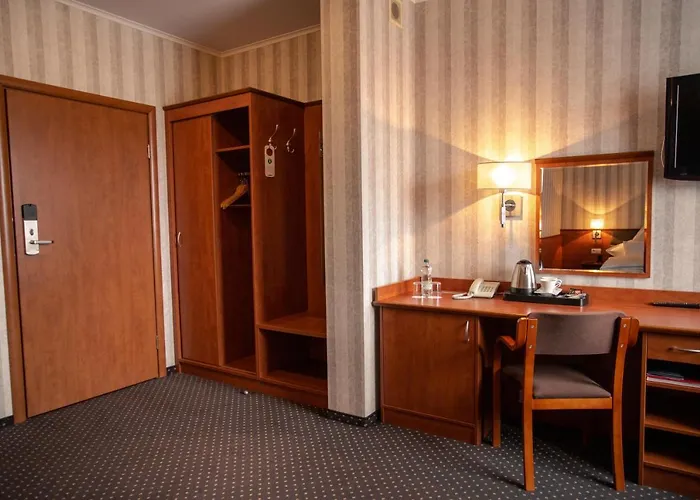 Premium Bacero Szálloda Wrocław