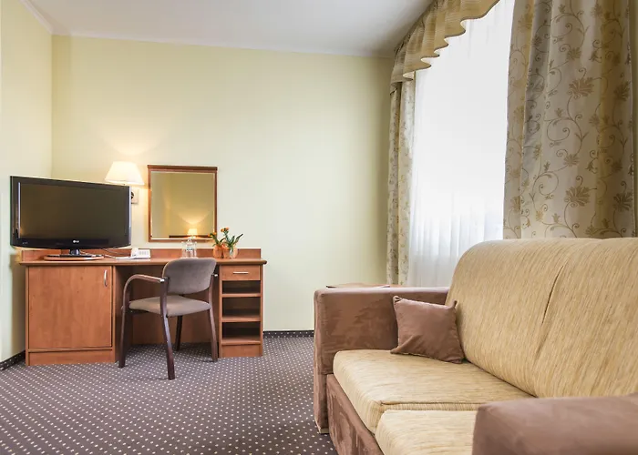 Hotel Premium Bacero 3*