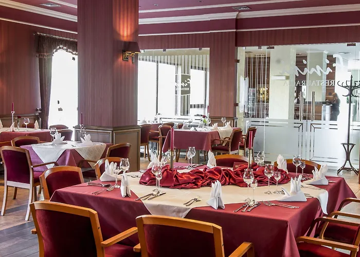 Hotel Premium Bacero 3*